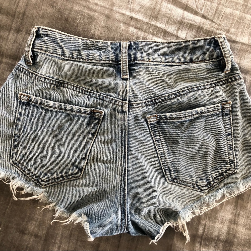 High Rise Deconstructed Short - Picture 2 of 2